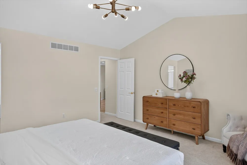 4905 Ravine Court Ann Arbor, MI 48105