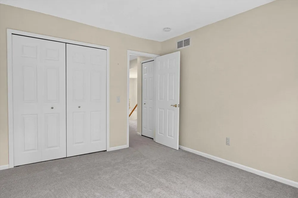 4905 Ravine Court Ann Arbor, MI 48105