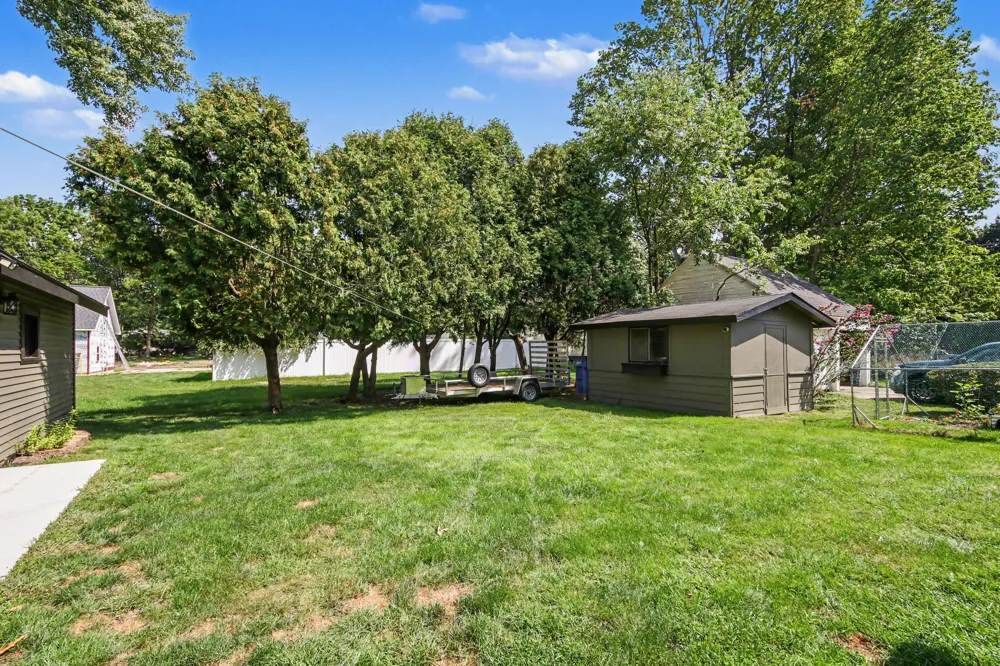 1214 Oakleigh Avenue NW Grand Rapids, MI 49504