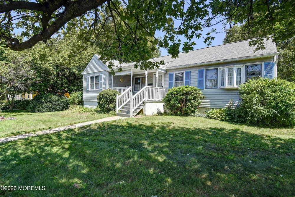 753 Lorraine Drive Keyport, NJ 07735