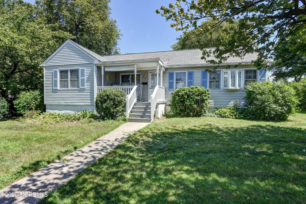 753 Lorraine Drive Keyport, NJ 07735