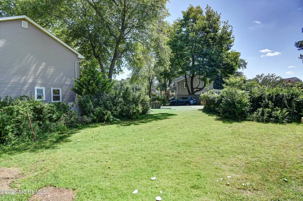 753 Lorraine Drive Keyport, NJ 07735