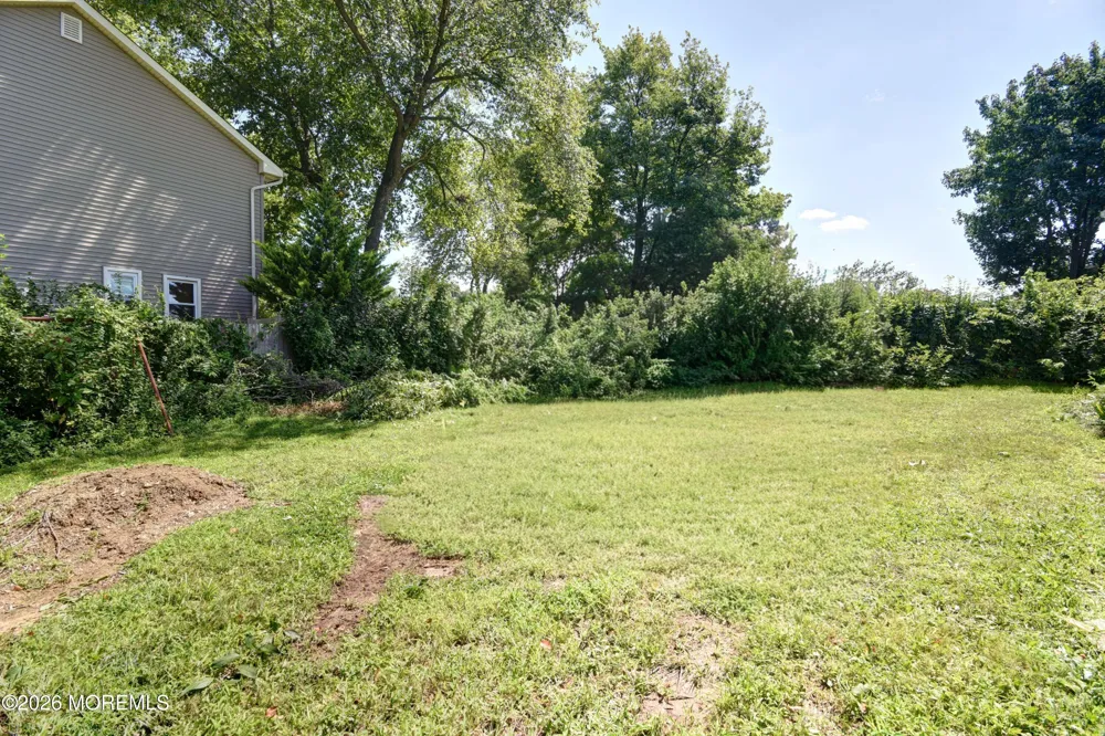 753 Lorraine Drive Keyport, NJ 07735