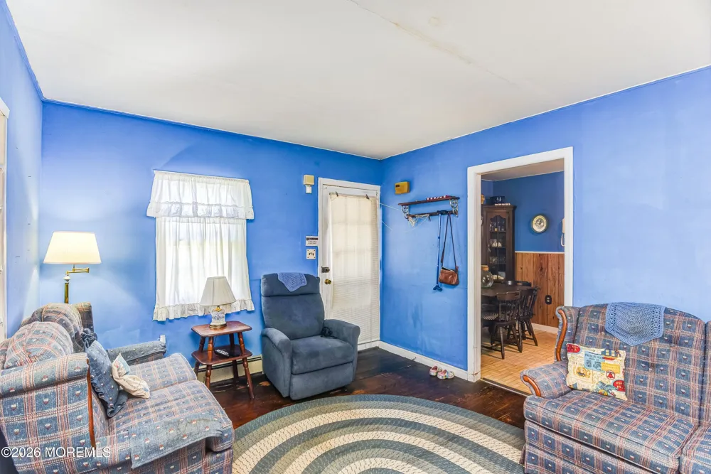 753 Lorraine Drive Keyport, NJ 07735