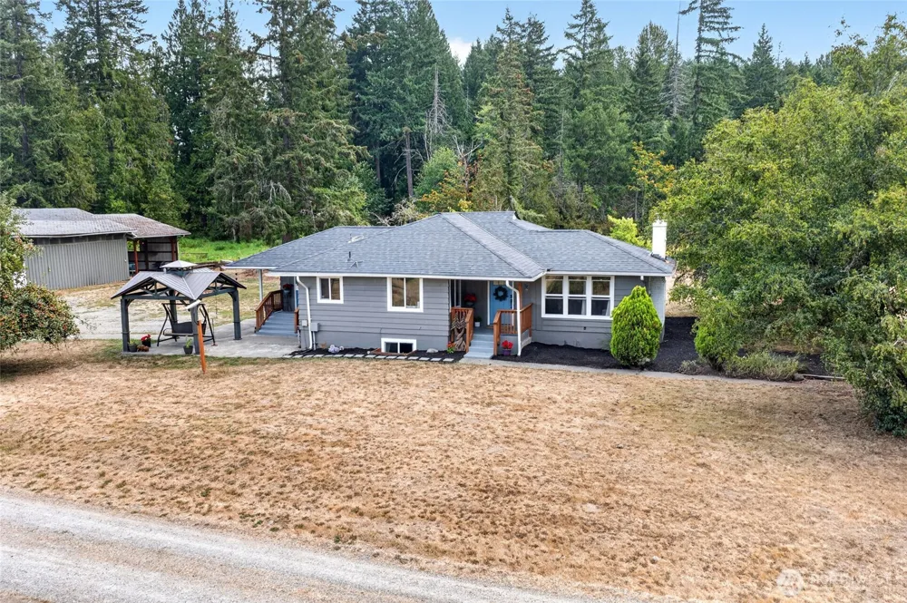 39611 62nd Avenue E Eatonville, WA 98328