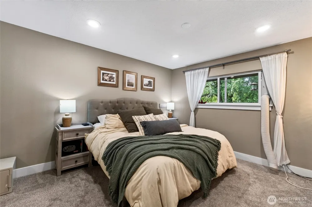 39611 62nd Avenue E Eatonville, WA 98328