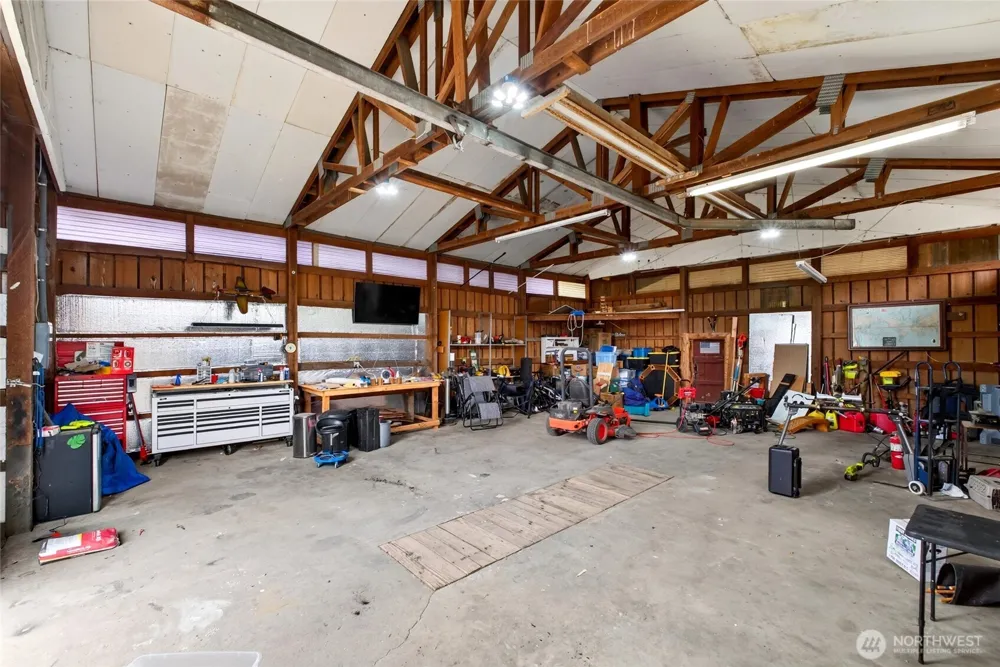 39611 62nd Avenue E Eatonville, WA 98328