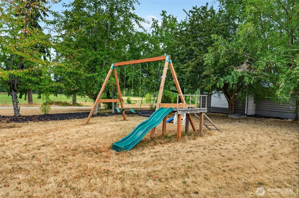 39611 62nd Avenue E Eatonville, WA 98328
