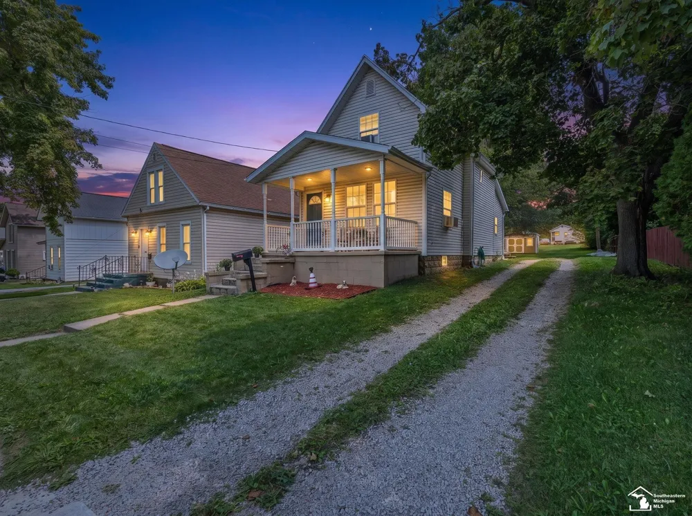 637 S Winter Street Adrian City, MI 49221
