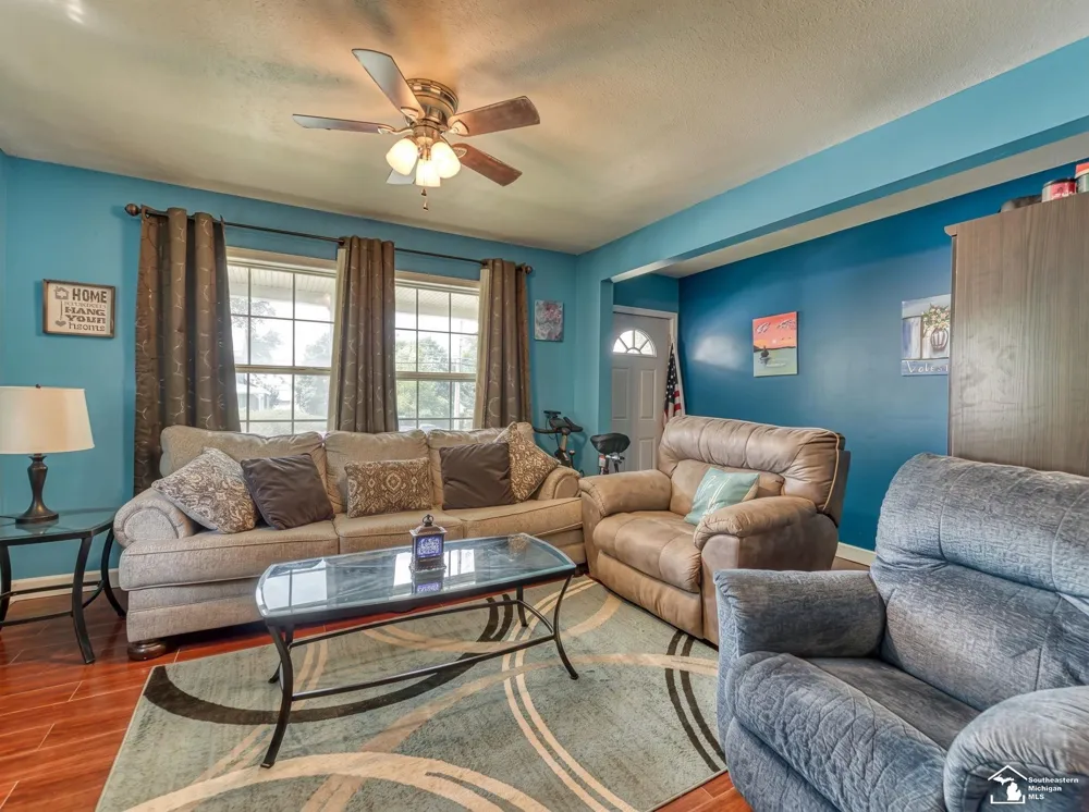 637 S Winter Street Adrian City, MI 49221