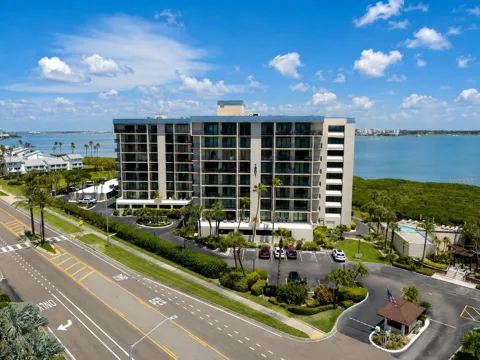1501 GULF BOULEVARD #305
