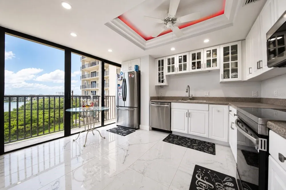 1501 GULF BOULEVARD #305 Clearwater Beach, FL 33767
