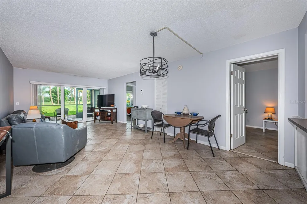 6269 PALMA DEL MAR BOULEVARD S #112 St Petersburg, FL 33715