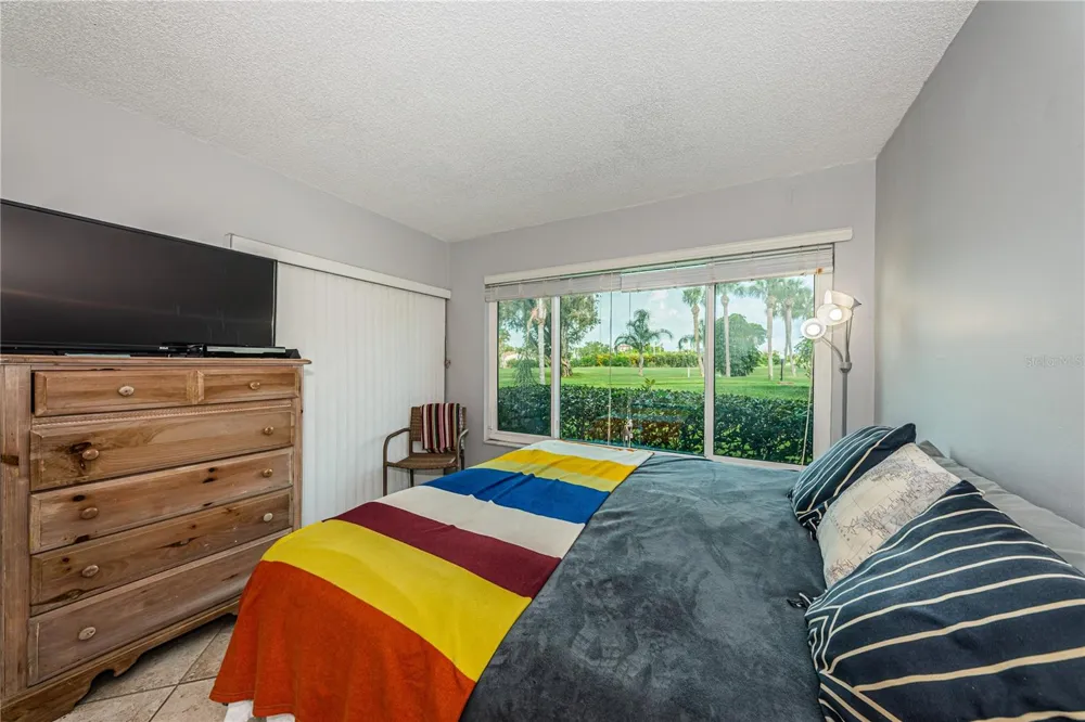 6269 PALMA DEL MAR BOULEVARD S #112 St Petersburg, FL 33715