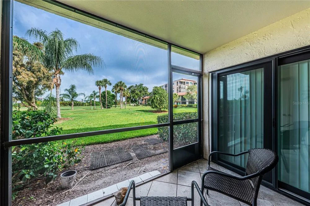 6269 PALMA DEL MAR BOULEVARD S #112 St Petersburg, FL 33715