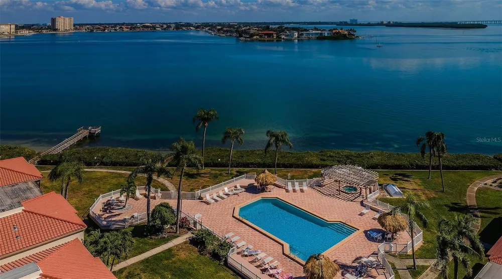 6269 PALMA DEL MAR BOULEVARD S #112 St Petersburg, FL 33715