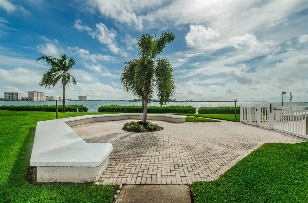 6269 PALMA DEL MAR BOULEVARD S #112 St Petersburg, FL 33715