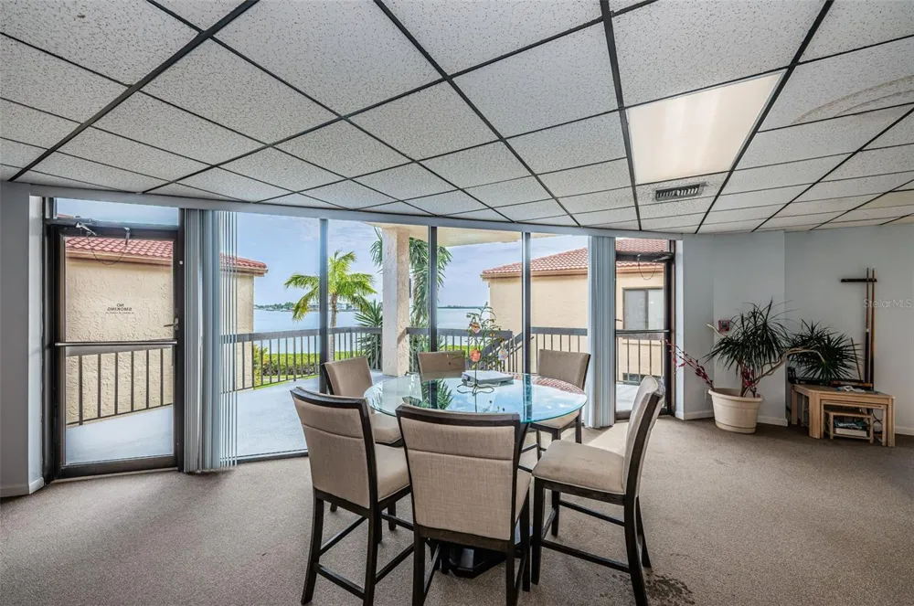 6269 PALMA DEL MAR BOULEVARD S #112 St Petersburg, FL 33715