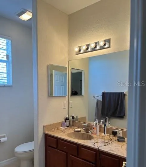 3916 SILVERLAKE WAY Wesley Chapel, FL 33544