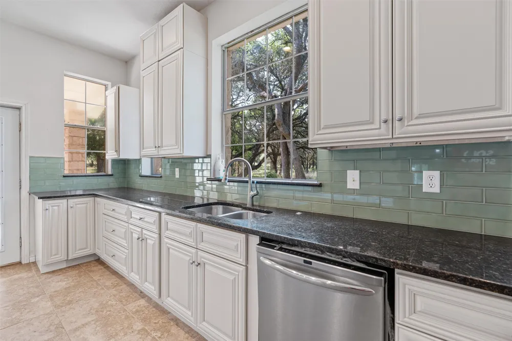 601 Deertrail Drive San Marcos, TX 78666
