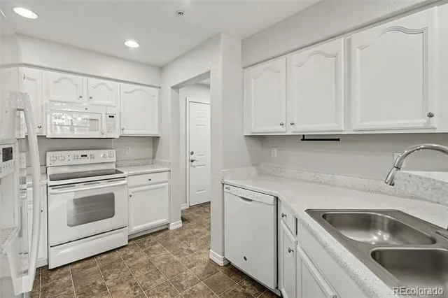23510 Alamo Place #C Aurora, CO 80016