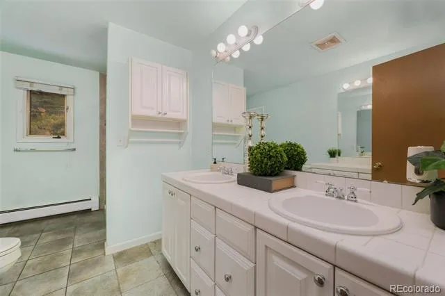 280 Old Man Mountain Lane Estes Park, CO 80517