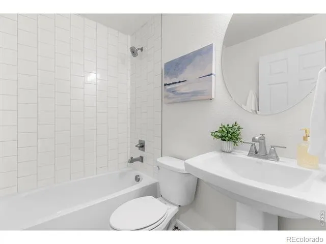1027 Highview Drive Erie, CO 80516