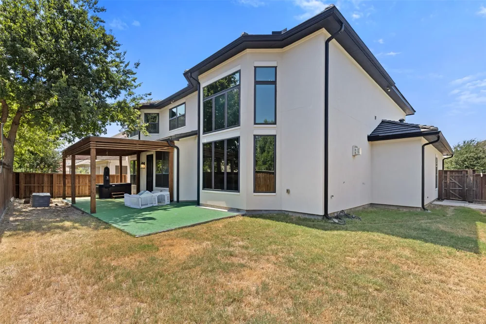 10950 Funny Cide View Frisco, TX 75035
