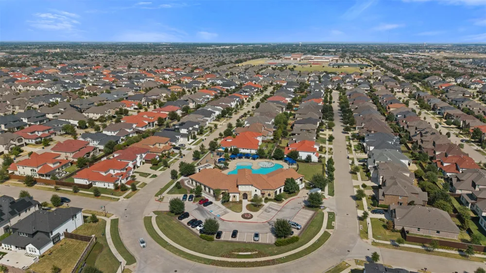 10950 Funny Cide View Frisco, TX 75035