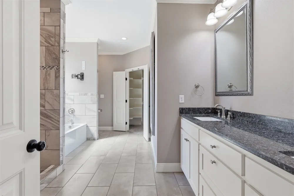 310 ROSEWOOD Mt Pleasant, TX 75455