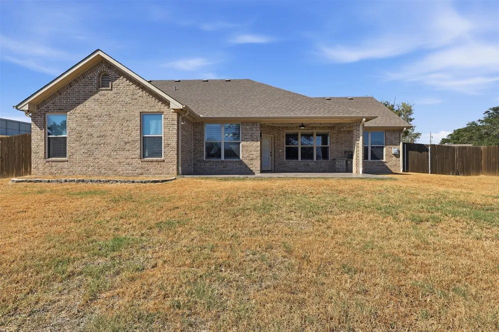 310 ROSEWOOD Mt Pleasant, TX 75455