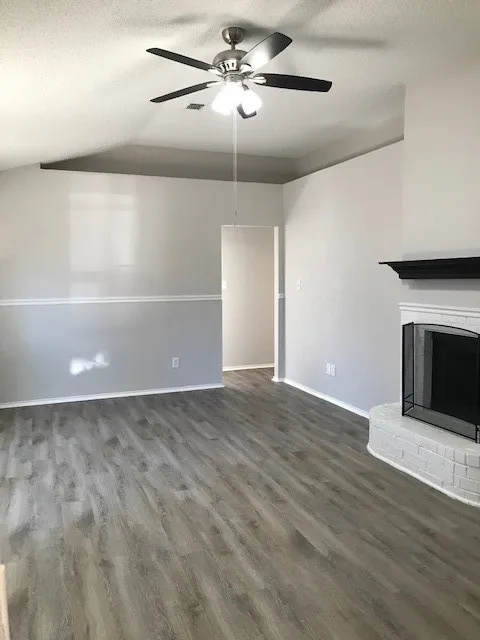 1355 Lincolnshire Way Fort Worth, TX 76134