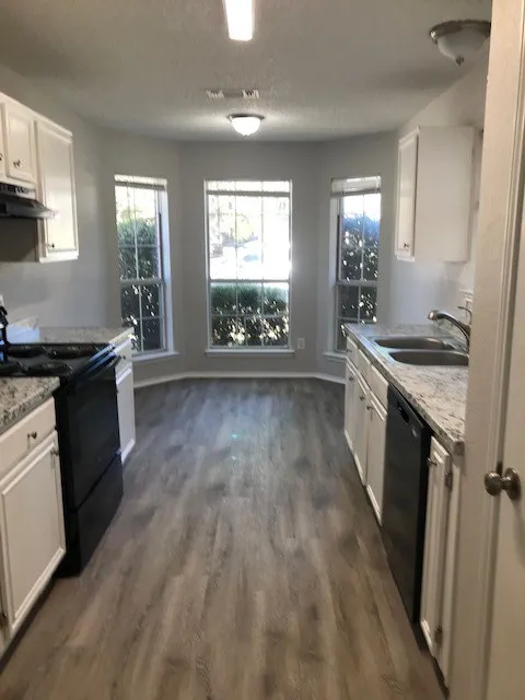 1355 Lincolnshire Way Fort Worth, TX 76134