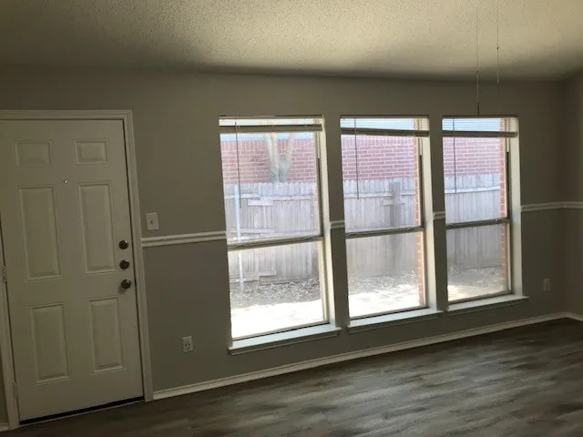 1355 Lincolnshire Way Fort Worth, TX 76134