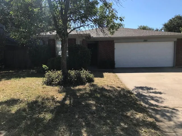 1355 Lincolnshire Way Fort Worth, TX 76134