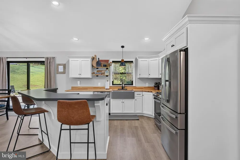 1455 LAUREL DRIVE Newmanstown, PA 17073