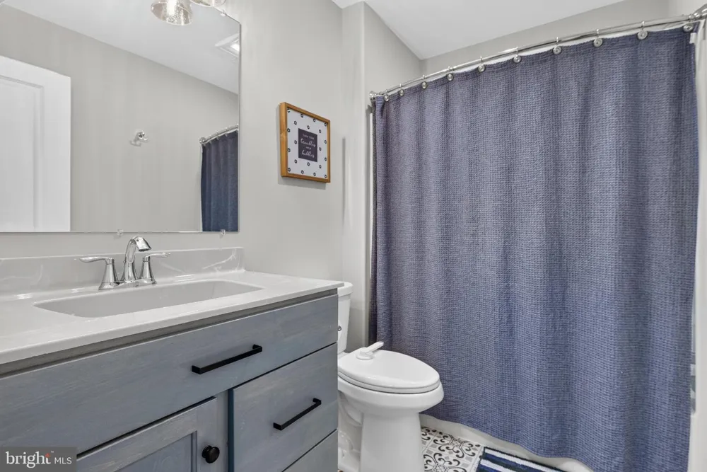 1455 LAUREL DRIVE Newmanstown, PA 17073