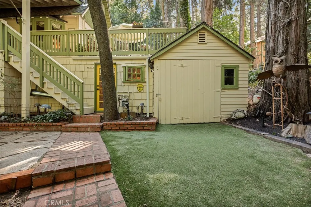 655 Cottage Grove Drive Lake Arrowhead, CA 92352