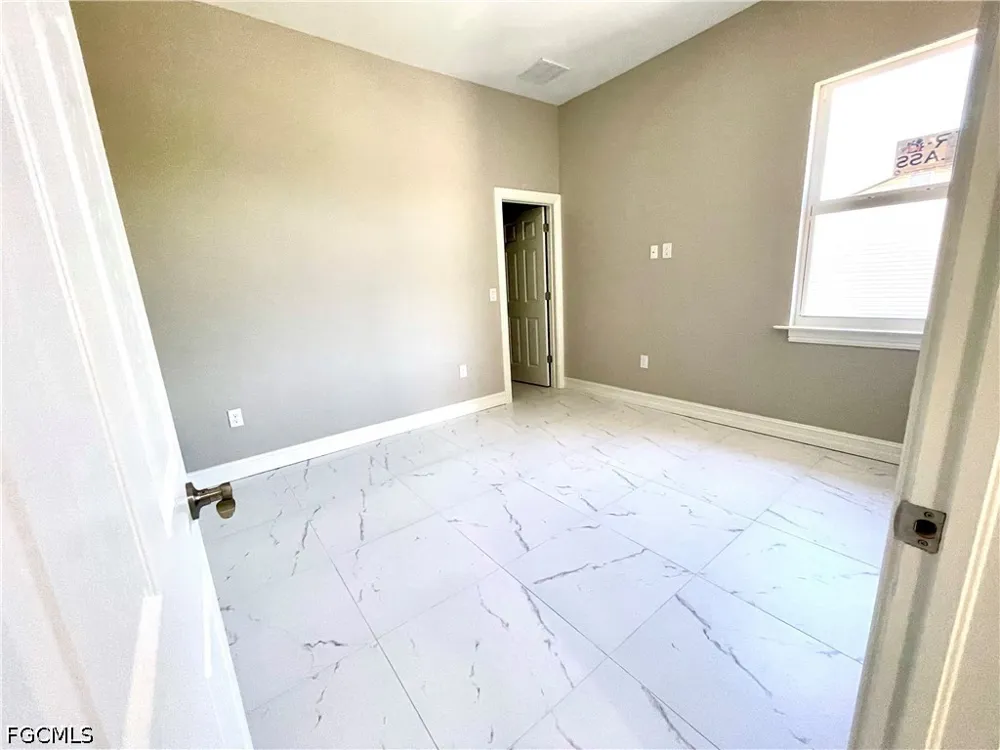 Summit Avenue S Lehigh Acres, FL 33974