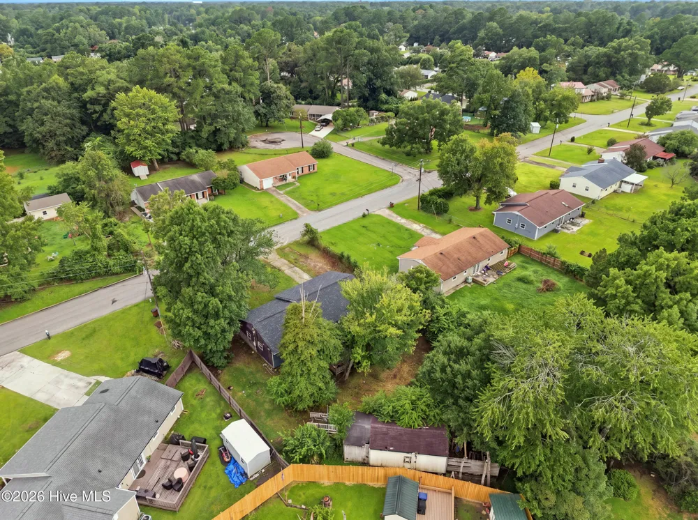 102 Royal Drive Jacksonville, NC 28546
