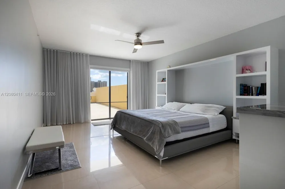 8390 SW 72nd Ave #612 Miami, FL 33143
