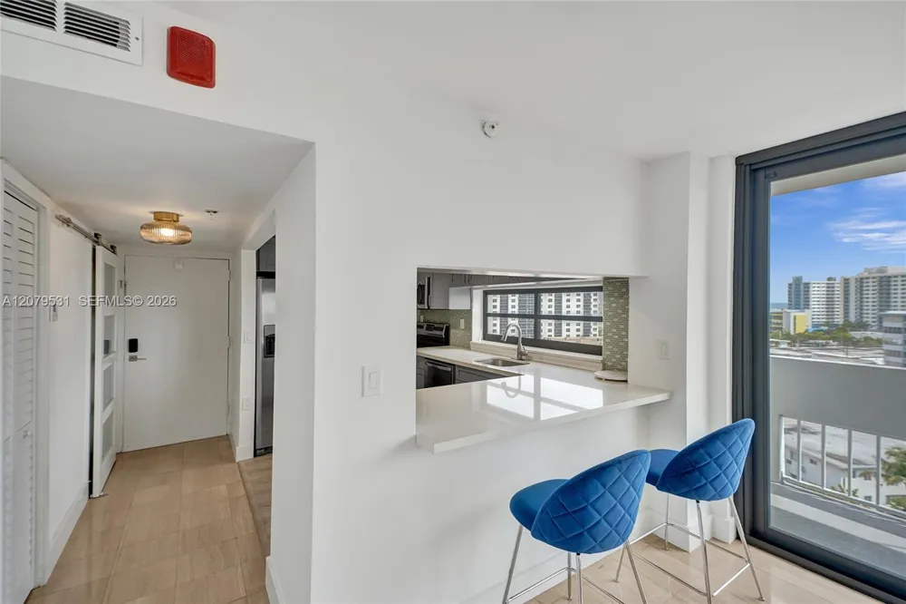 6820 Indian Creek Dr #9A Miami Beach, FL 33141