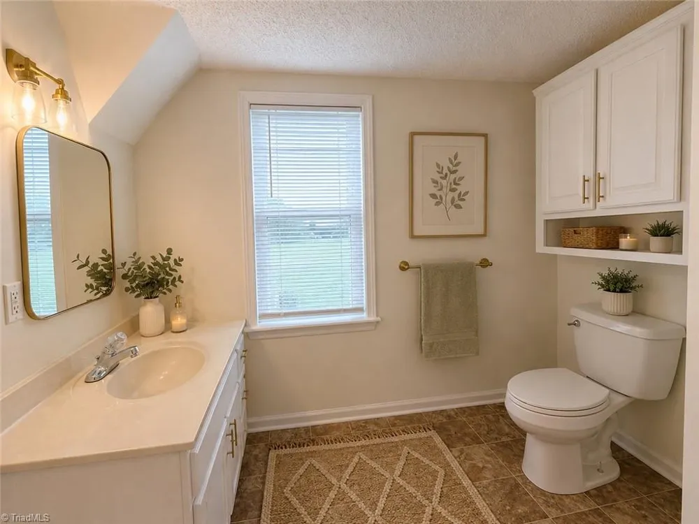 3076 Main Street Walkertown, NC 27051