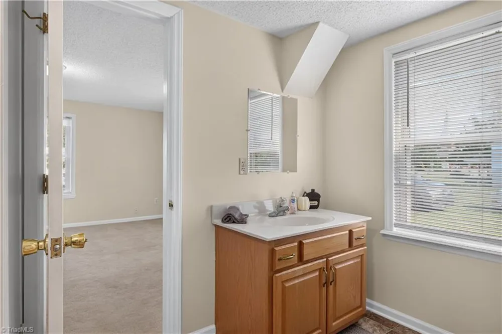 3076 Main Street Walkertown, NC 27051