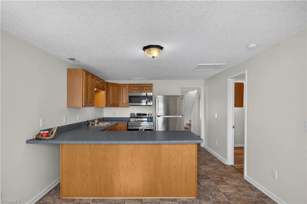 3076 Main Street Walkertown, NC 27051