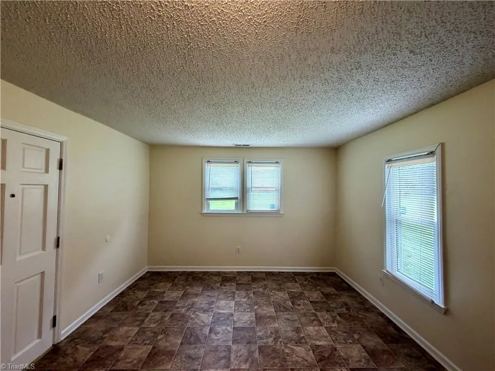3076 Main Street Walkertown, NC 27051