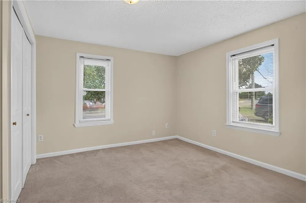 3076 Main Street Walkertown, NC 27051