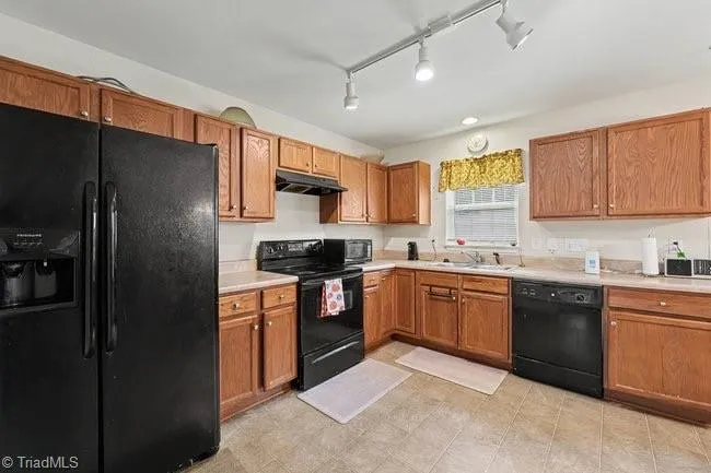 626 Bentley Lane Burlington, NC 27217
