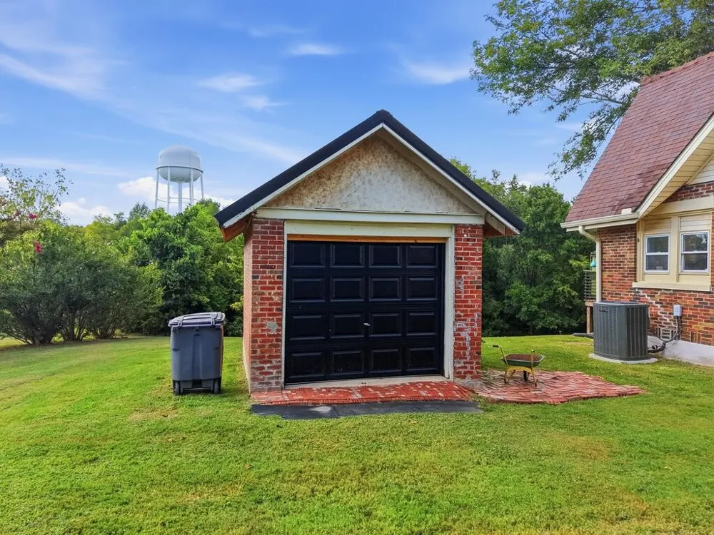 507 Lafayette Rd Red Boiling Springs, TN 37150
