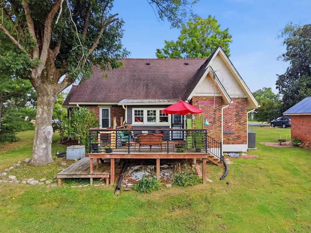 507 Lafayette Rd Red Boiling Springs, TN 37150